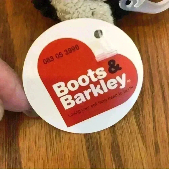 🌈 6/$60, NWT, Boots & Barkley Black, Squeaky Dog Toy - Picture 5 of 9